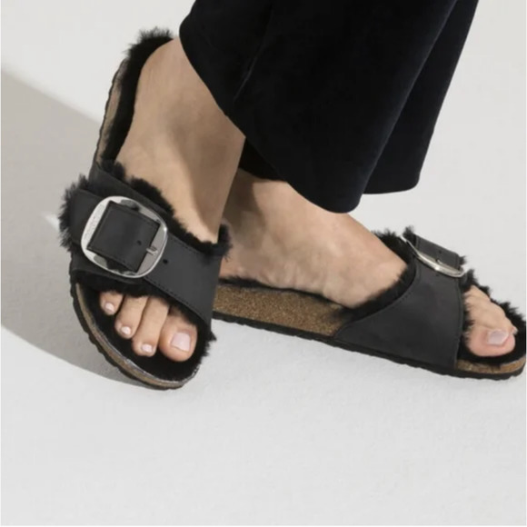 BIRKENSTOCK Madrid Big Buckle Shearling in Black Oiled Leather EU 39 US 8-8.5 N - Picture 2 of 13
